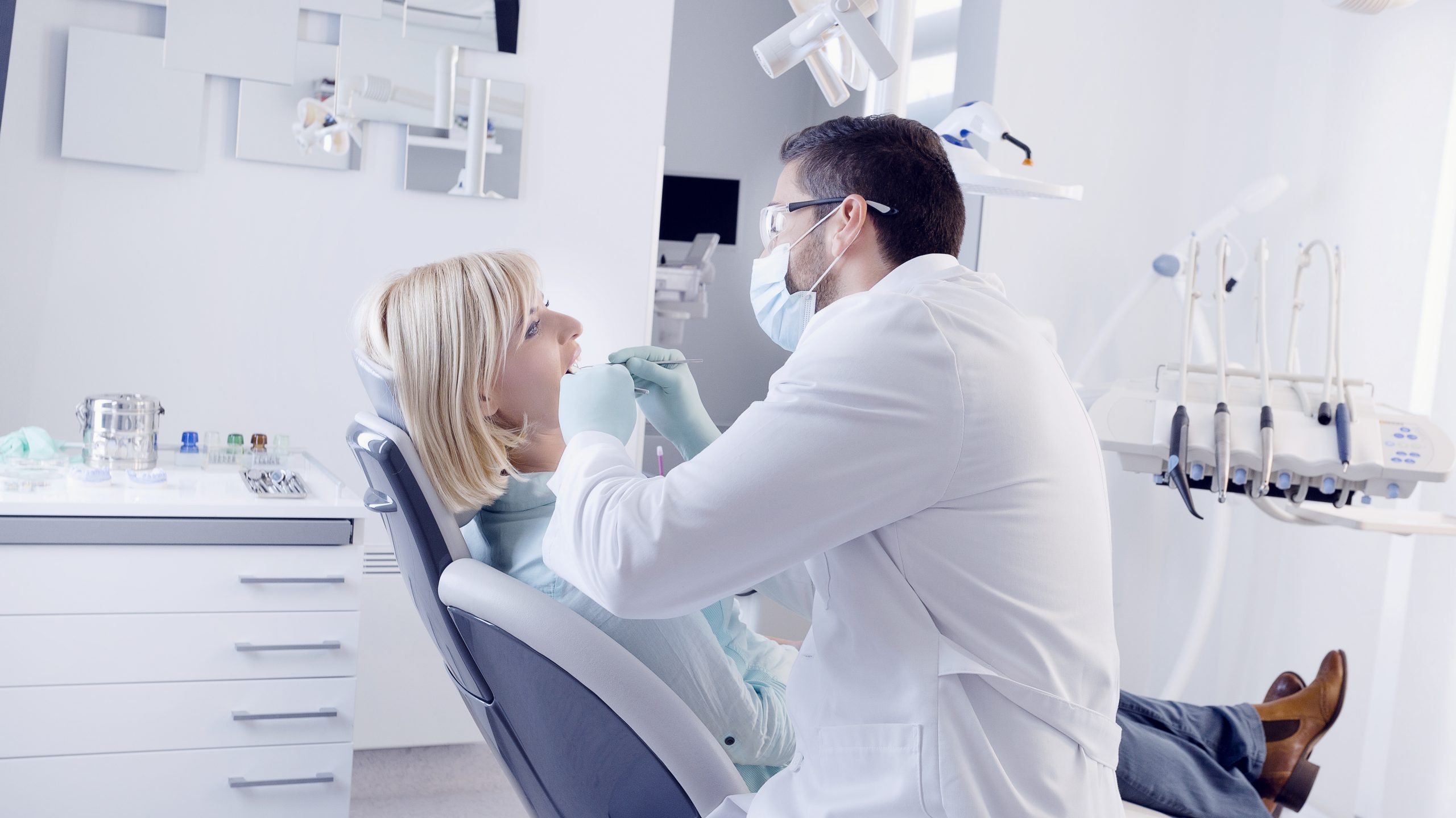 Dentist in La Salle, MI